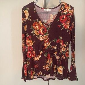 ANDREE BY UNIT Floral Print Long Sleeve Top